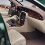 Jaguar XJ6 X350 Racing Roheline Almost Real 1:18 - image 9 of 13