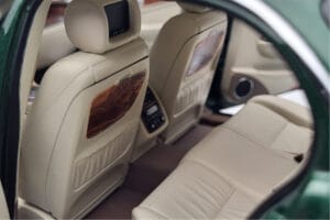 Jaguar XJ6 X350 Racing Roheline Almost Real 1:18 810502 Metall - pilt 10/13