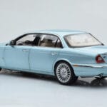 Jaguar XJ6 X350 Seafrost Helesinine Almost Real 1:18 - image 8 of 11