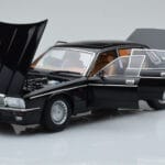 Jaguar XJ6 XJ40 Ebony Must Almost Real 1:18 - image 2 of 11