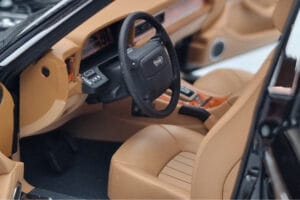 Jaguar XJ6 XJ40 Ebony Must Almost Real 1:18 810543 Metall - pilt 8/11