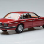 Jaguar XJ6 XJ40 Flamenco Punane Almost Real 1:18 - image 3 of 11