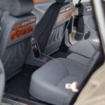 Jaguar XJ6 XJ40 Glacier Valge Almost Real 1:18 - image 9 of 11