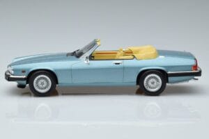 Jaguar XJS V12 Kabriolett Helesinine Metallik Norev 1:18 182635 Metall - pilt 3/6