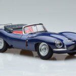Jaguar XKSS Sinine AUTOart 1:18 - image 6 of 9