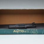 Jaguar XKSS Sinine AUTOart 1:18 - image 8 of 9