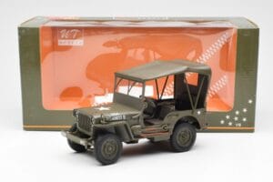Jeep Willys Tentkatusega UT Models 1:18 180149002 Metall - pilt 6/6