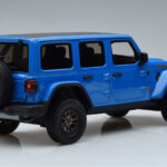 Jeep Wrangler Rubicon 392 Sinine GT Spirit 1:18 - image 2 of 6