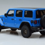 Jeep Wrangler Rubicon 392 Sinine GT Spirit 1:18 - image 5 of 6