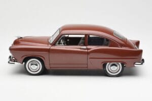 Kaiser Henry J Caribbean Coral Metallic Sun Star 1:18 5101 Metall - pilt 4/8