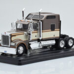 Kenworth W900 Pruun IXO 1:43