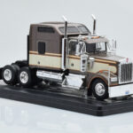 Kenworth W900 Pruun IXO 1:43 - image 3 of 4
