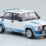 Lada 2105 VFTS Valge IXO 1:18 - image 4 of 6