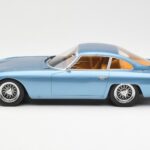 Lamborghini 350 GT Helesinine Metallik CMR 1:18 - image 3 of 6