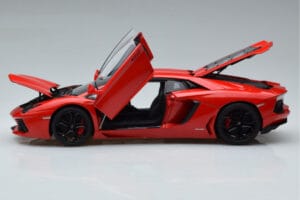Lamborghini Aventador LP700-4 Andromeda Punane AUTOart 1:18 74669 Metall - pilt 4/10