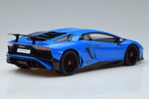 Lamborghini Aventador LP750-4 SV Sinine AUTOart 1:18 74559 Komposiit - pilt 3/8