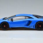 Lamborghini Aventador LP750-4 SV Sinine AUTOart 1:18 74559 Komposiit - image 4 of 8