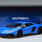 Lamborghini Aventador LP750-4 SV Sinine AUTOart 1:18 74559 Komposiit - image 8 of 8
