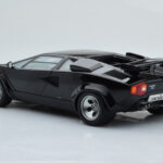 Lamborghini Countach LP5000S Must AUTOart 1:18 - image 7 of 10