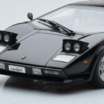 Lamborghini Countach LP5000S Must AUTOart 1:18 - image 8 of 10