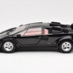 Lamborghini Countach LP 5000 Quattrovalvole Must Kyosho 1:18 - image 4 of 8