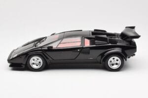 Lamborghini Countach LP 5000 Quattrovalvole Must Kyosho 1:18 08320BK Metall - pilt 4/8