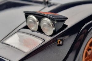 Lamborghini Countach LP500S Walter Wolf Tumesinine Kyosho 1:18 08320D Metall - pilt 10/11