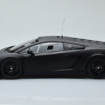 Lamborghini Gallardo LP600+ GT3 Matt Must Minichamps 1:18 - image 3 of 6
