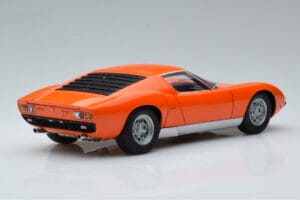 Lamborghini Miura SV Oranž AUTOart 1:18 74542 Metall - pilt 3/8