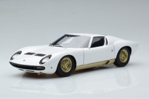 Lamborghini Miura SV Valge AUTOart 1:18
