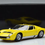 Lamborghini Miura SV Kollane Kyosho 1:18 - image 11 of 11