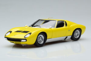 Lamborghini Miura SV Kollane Kyosho 1:18