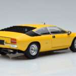 Lamborghini Urraco Kollane Kyosho 1:18 - image 3 of 10