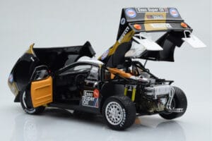 Lancia 037 ESSO #3 F. Tabaton Rally Targa Florio 1985 Kyosho 1:18 08306H Metall - pilt 3/8