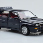 Lancia Delta HF Integrale Club Italia Sinine Kyosho 1:18 - image 6 of 8