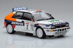 Lancia Delta HF Integrale Evoluzione #2 C. Sainz / L. Moya Tour de Corse 1993 Kyosho 1:18 08348J Metall - pilt 5/9