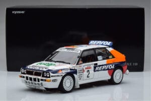 Lancia Delta HF Integrale Evoluzione #2 C. Sainz / L. Moya Tour de Corse 1993 Kyosho 1:18 08348J Metall - pilt 9/9
