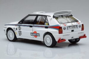 Lancia Delta HF Integrale Evoluzione Test Car Kyosho 1:18 08348G Metall - pilt 6/9