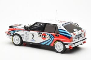 Lancia Delta Integrale 16V #2 M. Biasion / T. Siviero Rally Safari 1990 IXO 1:18 18RMC139A Metall - pilt 5/6
