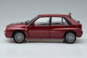 Lancia Delta Integrale Evo 2 Final Edition Kyosho 1:18 08343C Metall - pilt 4/7