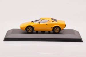 Lancia Stratos Kollane Minichamps 1:43