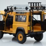 Land Rover Defender 90 Camel Trophy Borneo 1985 Almost Real 1:18 - image 5 of 8