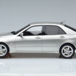 Lexus IS200 XE10 Hõbedane Otto 1:18 OT991 Vaik - image 3 of 6
