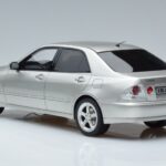 Lexus IS200 XE10 Hõbedane Otto 1:18 OT991 Vaik - image 5 of 6