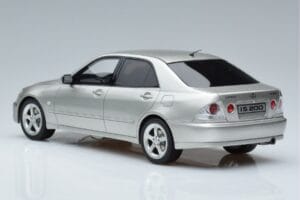 Lexus IS200 XE10 Hõbedane Otto 1:18 OT991 Vaik - pilt 5/6