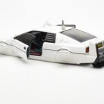 Lotus Esprit Type 79 James Bond The Spy Who Loved Me Submarine Valge AUTOart 1:18 - image 7 of 8