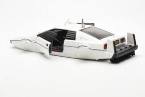 Lotus Esprit Type 79 James Bond The Spy Who Loved Me Submarine Valge AUTOart 1:18 75306 Metall - pilt 7/8