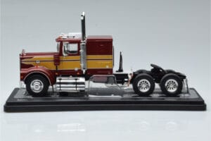 Marmon CHDT Punane-Kuldne IXO 1:43 TR157 Metall - pilt 3/6