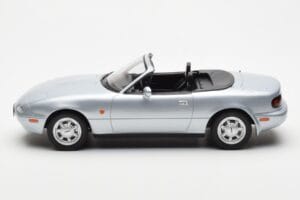 Mazda MX-5 NA Hõbedane Norev 1:18 188023 Metall - pilt 3/7