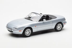 Mazda MX-5 NA Hõbedane Norev 1:18